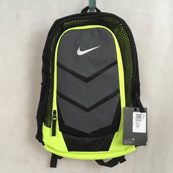 Nike Other - NEW NIKE Backpack School Bag NWT $75 Kids Unisex